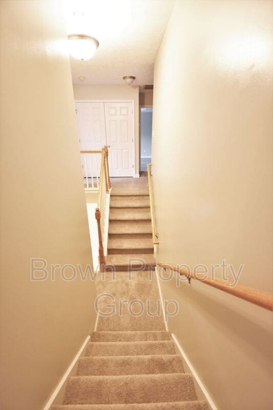 Building Photo - 141 Pender Rd