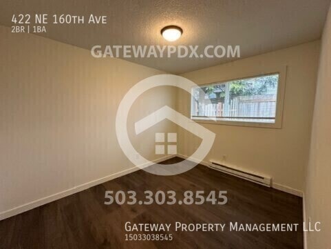 Building Photo - 422 NE 160th Ave