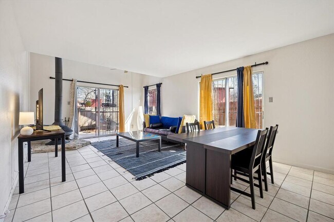 Building Photo - 4814 Misty Slope Ln