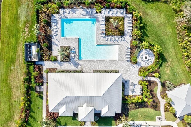 Building Photo - 16235 Pine Mist Dr