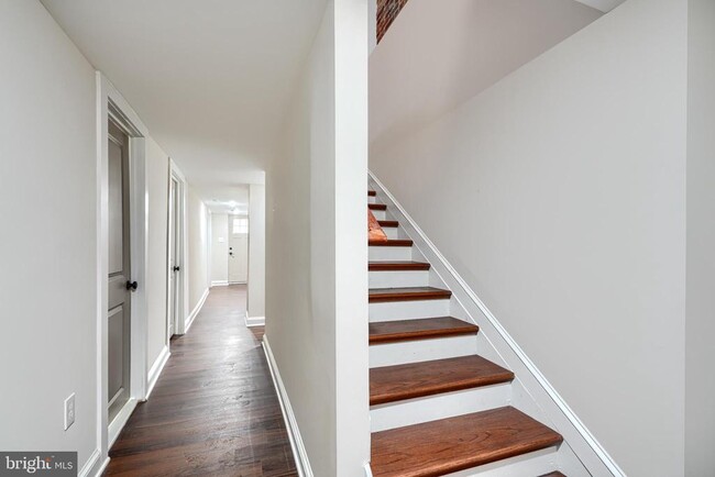 Building Photo - 2630 E Baltimore St