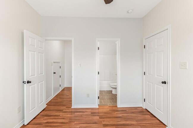 Building Photo - 3933 John Sharp Pkwy