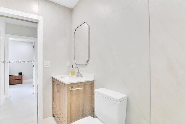 Building Photo - 241 W 48th St