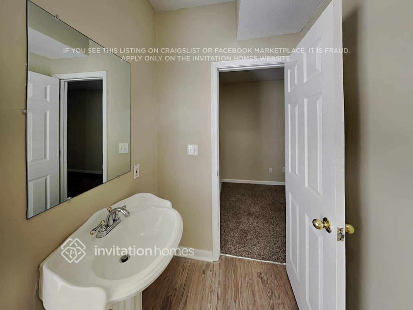 Building Photo - 4016 Water Hole Ct