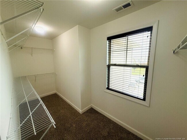 Building Photo - 5325 Nessee St
