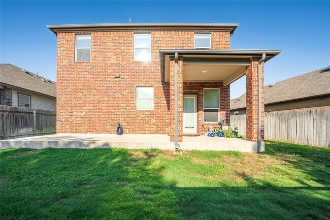 Building Photo - 2950 E Old Settlers Blvd