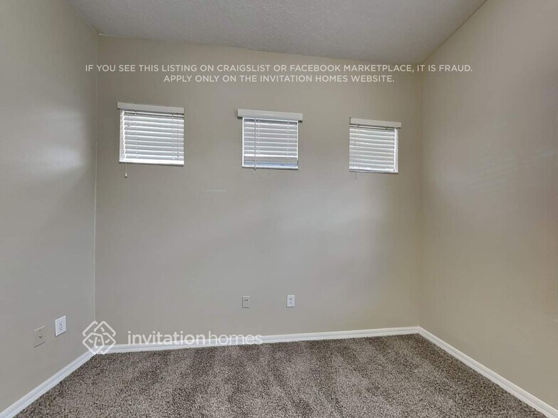 Building Photo - 1150 Helmsdale Dr