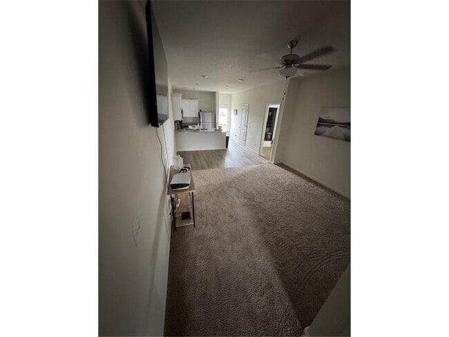 Building Photo - 39873 Fallbrook Ave