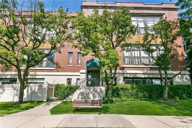 Building Photo - 85 McKinley Ave