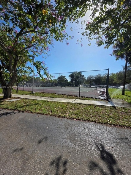 Building Photo - 8600 SW 133rd Avenue Rd