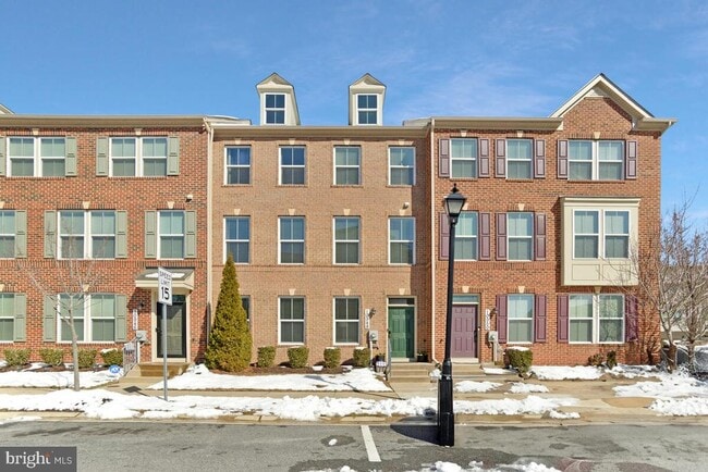 Building Photo - 10948 St Patricks Pk Aly