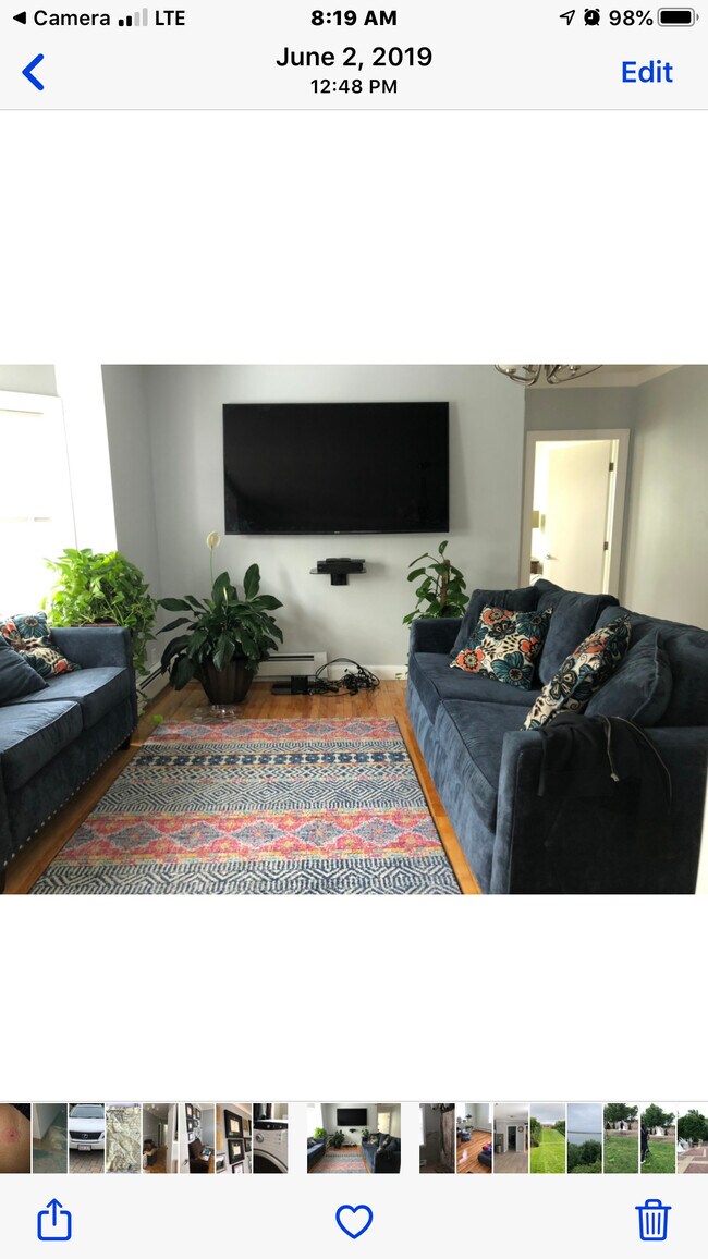 Building Photo - 123 S Pleasant St