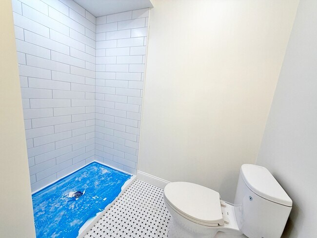 Building Photo - 28 Pitcher Ave