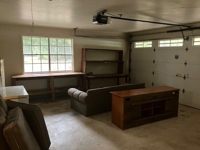 Building Photo - 706 Tarreyton Dr