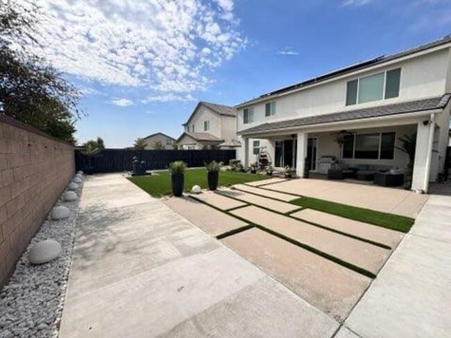 Building Photo - 15521 Cole Brk Ct