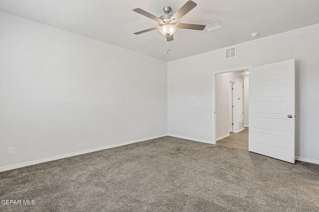 Building Photo - 2505 Mike Price Dr