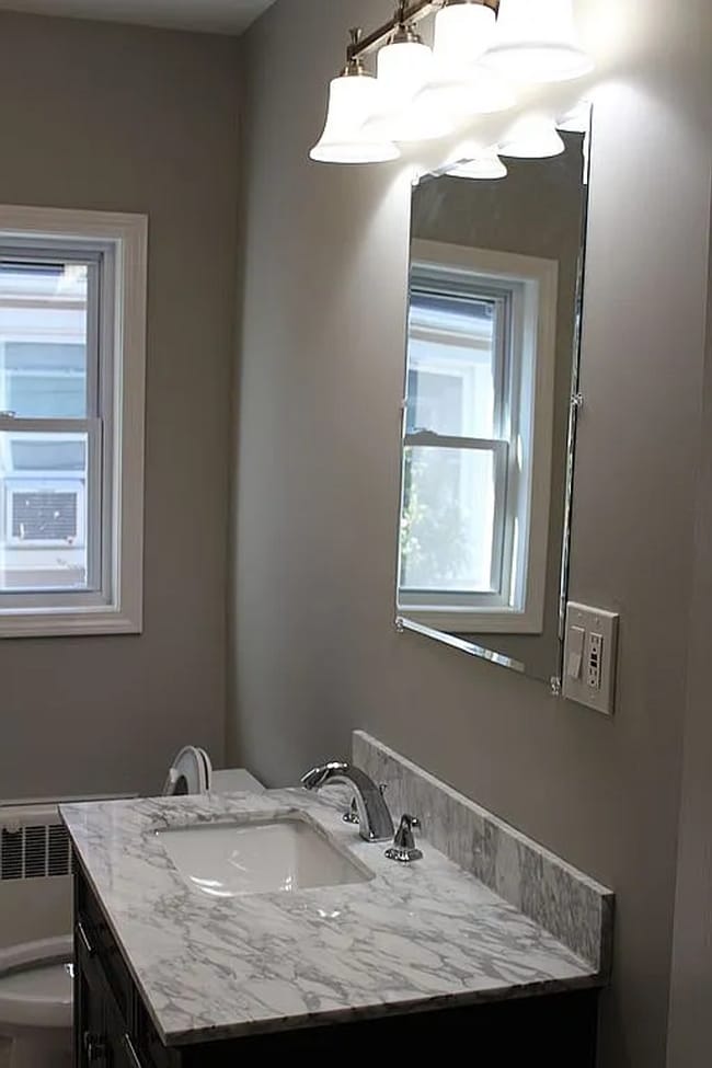 Building Photo - 35 Clark St