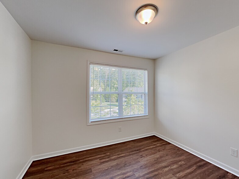 Building Photo - 114 Parsons Green Ct