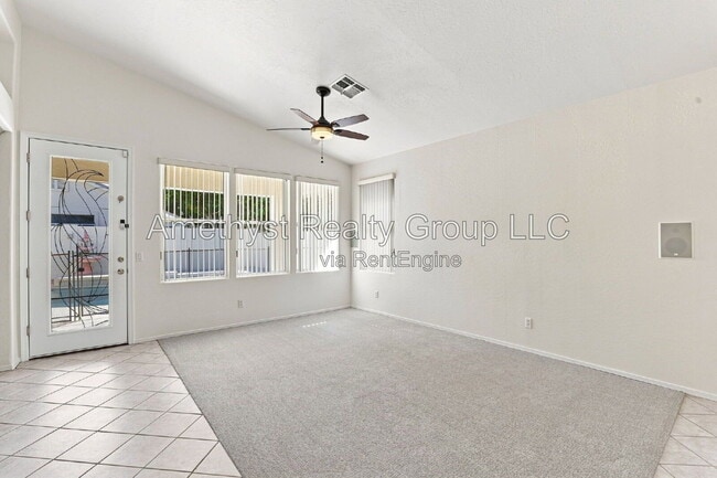 Building Photo - 7027 W Potter Dr