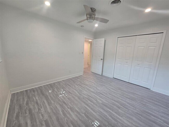 Building Photo - 2909 Hargill Dr