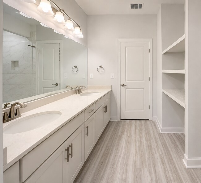 Building Photo - 2218 Sanibel Ln