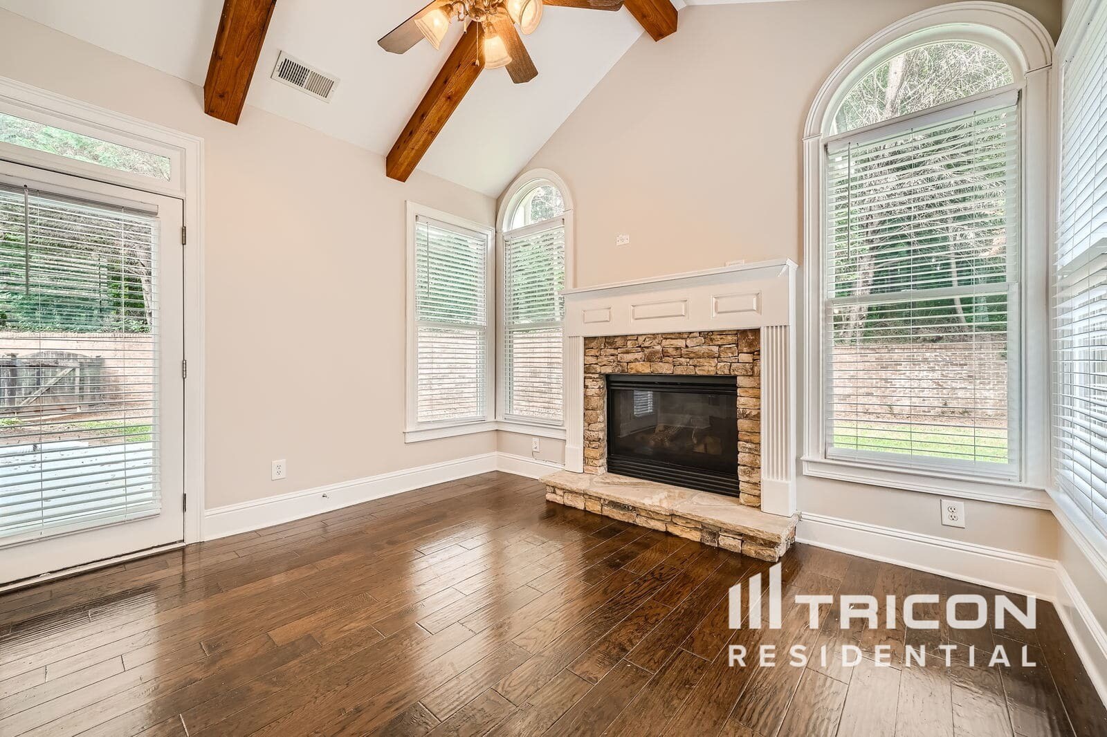 Building Photo - 3207 Collier Gate Ct