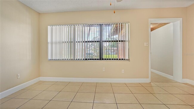 Building Photo - 5717 Lawndale Rd