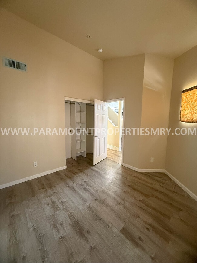 Building Photo - 1629 Beacon Hill Dr