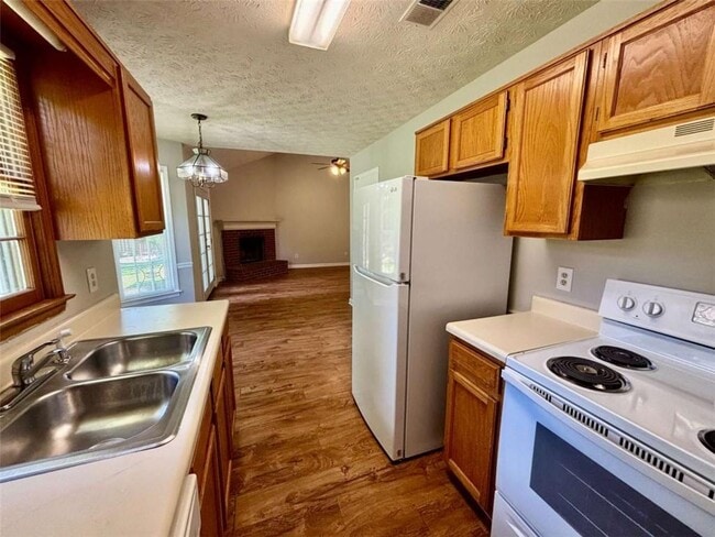 Building Photo - 959 Merrimac Way