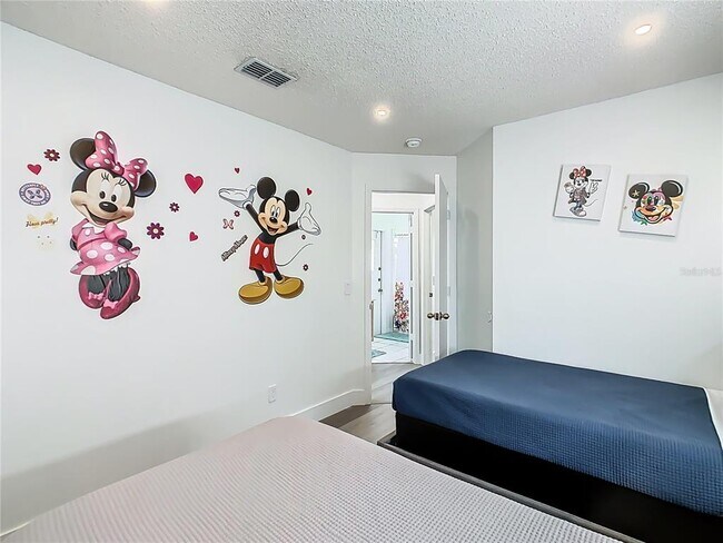 Building Photo - 1510 Chapman Oak Ct