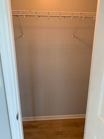 Bedroom closet - 2717 Pineview Dr