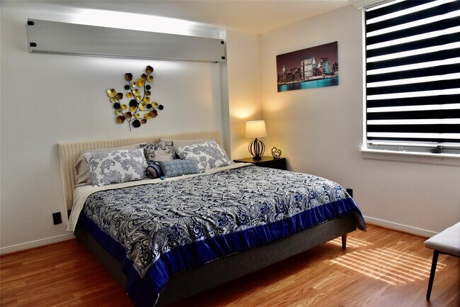 Building Photo - 3525 Sage Rd