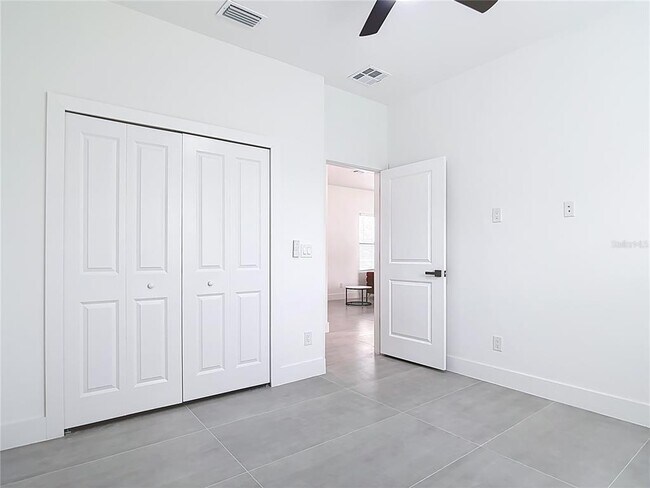 Building Photo - 407 Harbor Blvd