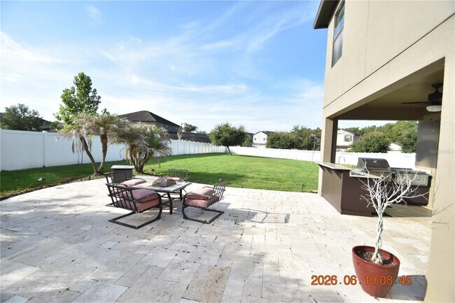 Building Photo - 20019 Date Palm Way
