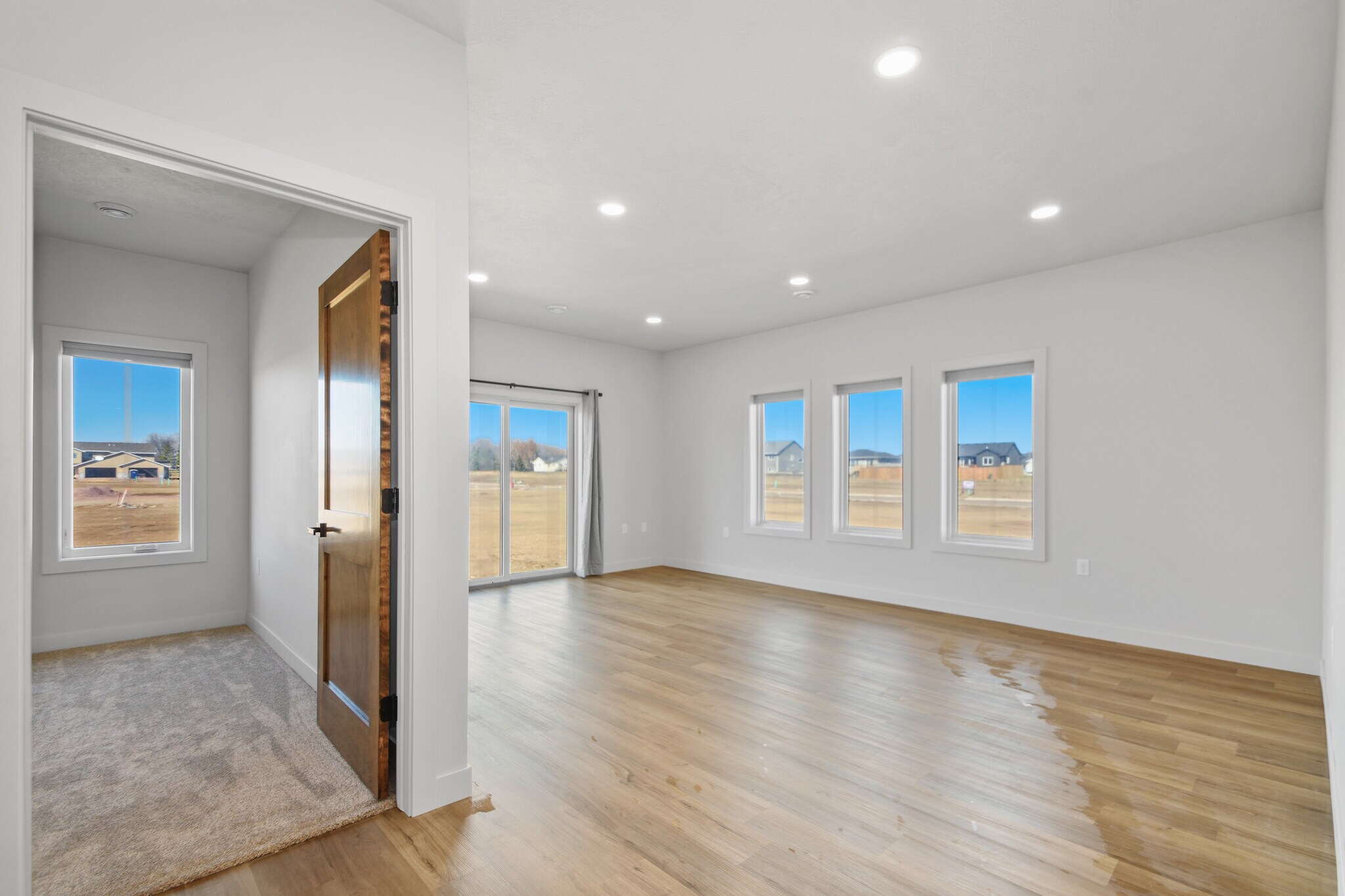 Building Photo - 622 W Matthew Trl