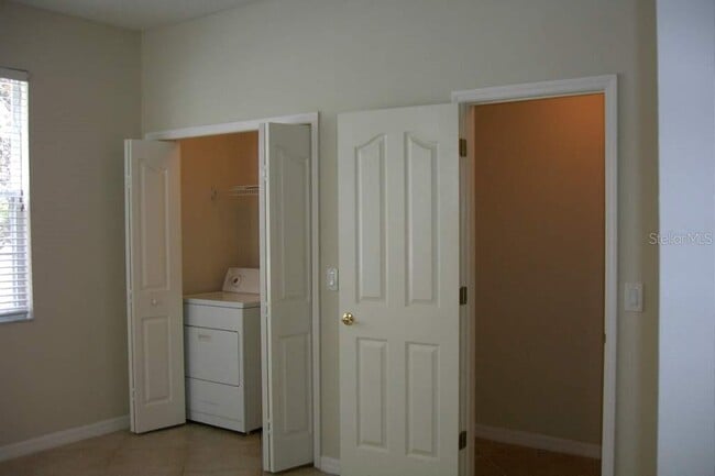 Building Photo - 3027 Bayshore Pointe Dr
