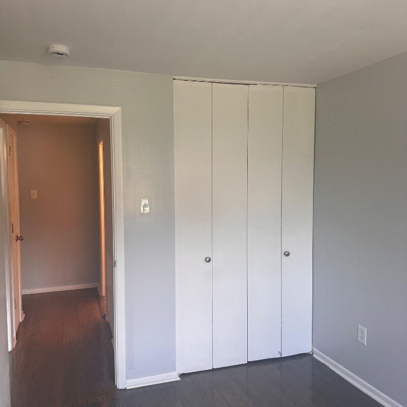 Building Photo - 602 Yeadon Ave