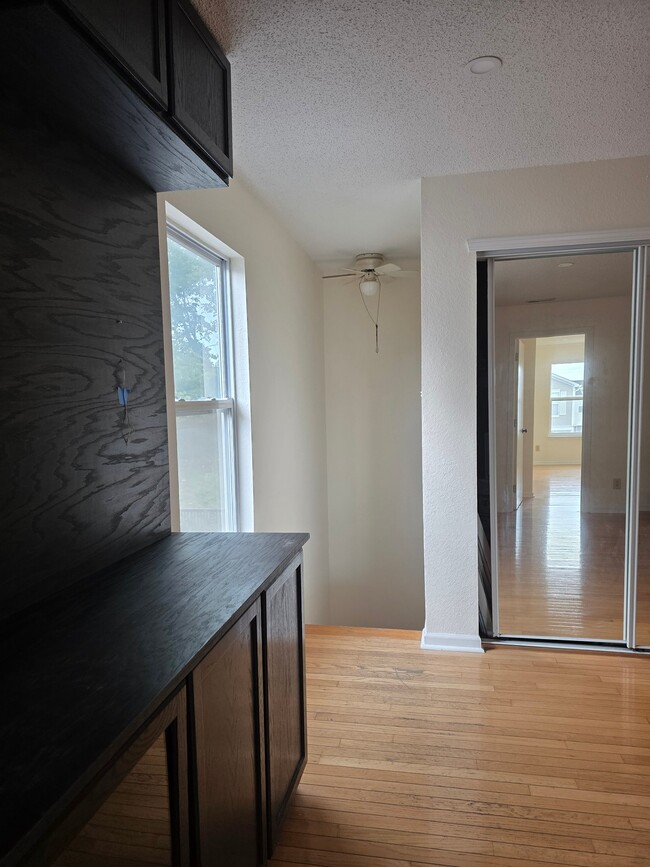 Building Photo - 6674 Stanhope Way
