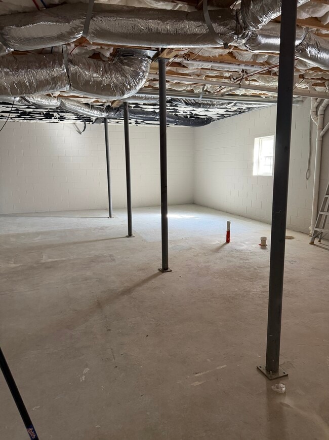 Building Photo - 18648 Nantz Rd