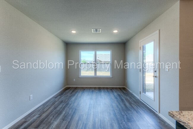 Building Photo - FOR LEASE | Bixby West | Available Now!
