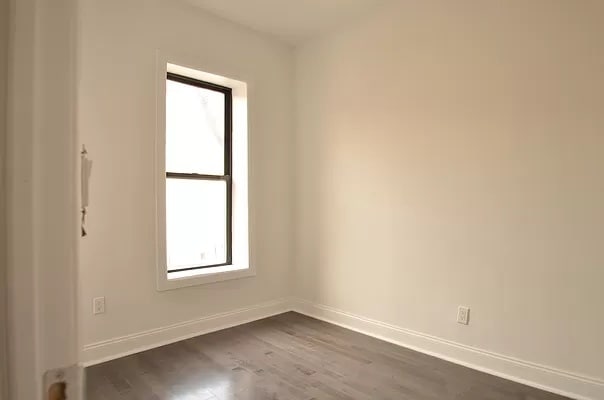 Building Photo - 510 W 148th St