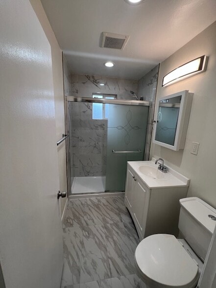 Bathroom - 16852 Ehle St
