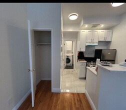 Building Photo - 0 bedroom in NEW YORK NY 10022