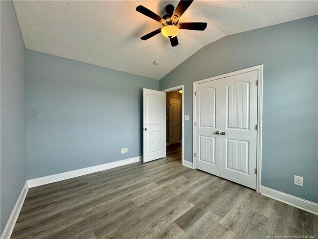 Building Photo - 2100 Feathercombe Court