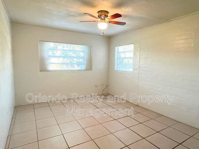 Building Photo - 1337 Winnifred St