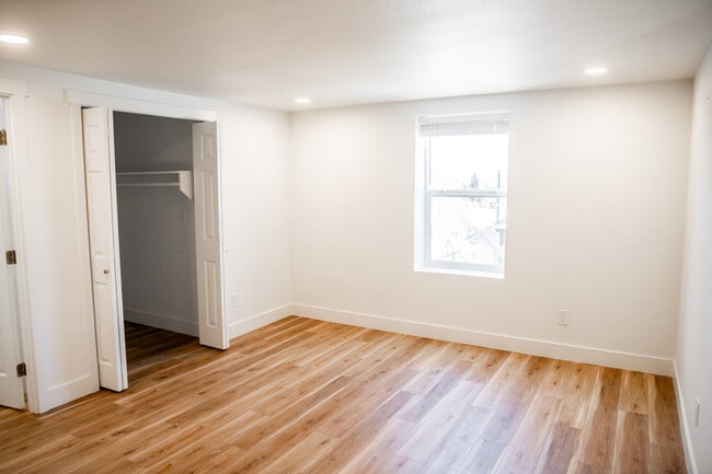 Building Photo - 301 NW 62nd St