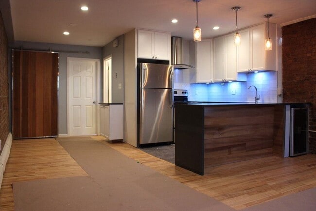 Building Photo - 1209 Palisade Ave