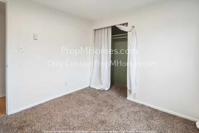 Building Photo - Beautiful Two Bedroom in the Heart of Darlington!