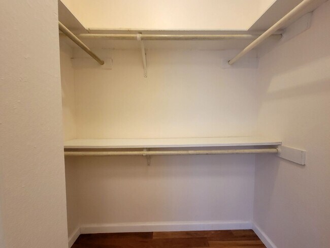 Building Photo - Horseshoe Cir, 1760