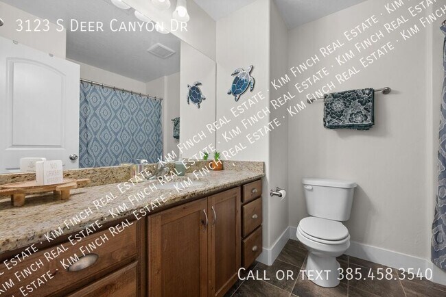 Building Photo - 3123 W Deer Canyon Dr